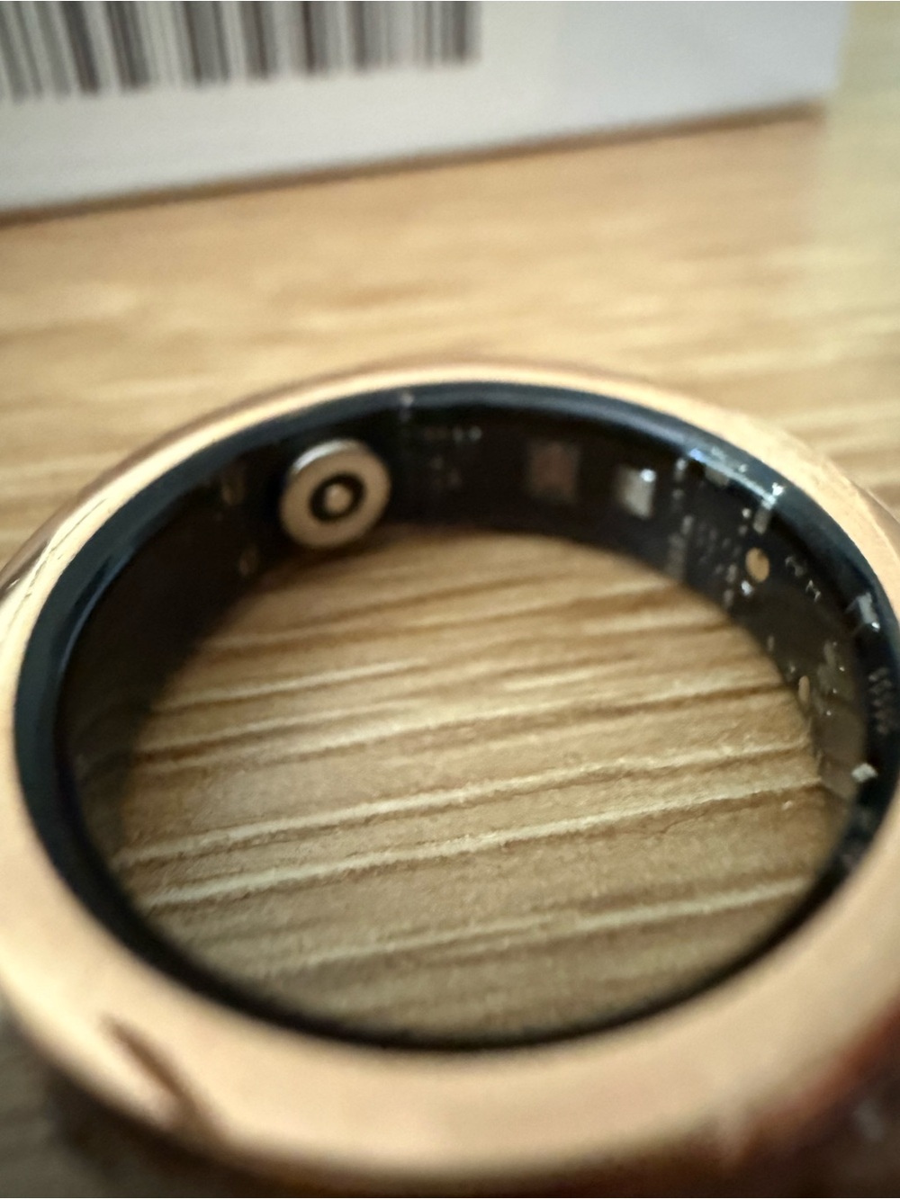 Halo Smart Ring in Black with Silver Inner Band - Picture 3 of 4